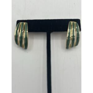 VTG gold tone teal green enamel chunky pierced earrings